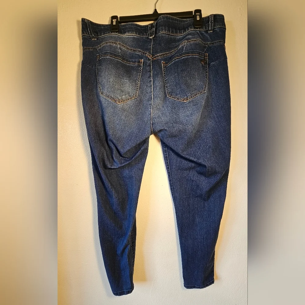 Blue Women’s Stretch Denim Jeans - Picture 2 of 10